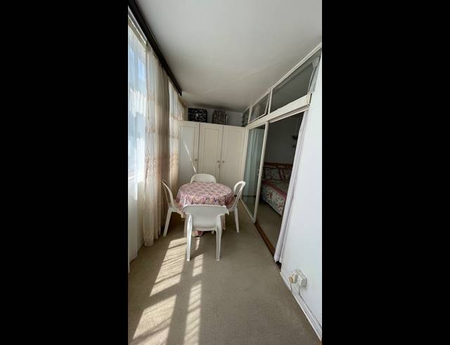 2.5 BEDROOM APARTMENT FOR SALE IN NORTH BEACH